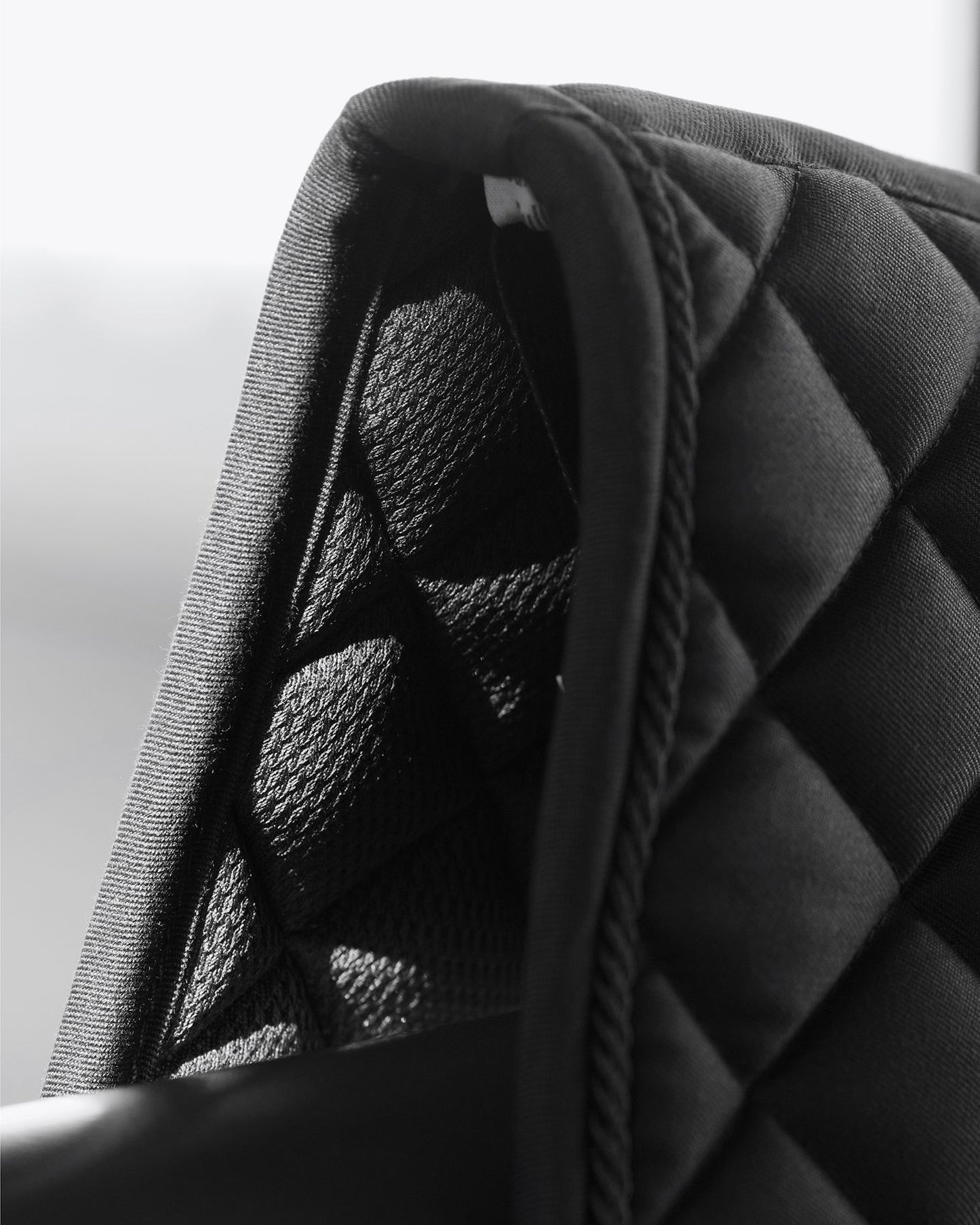 FAIR Jump Saddlepad - Black Montar